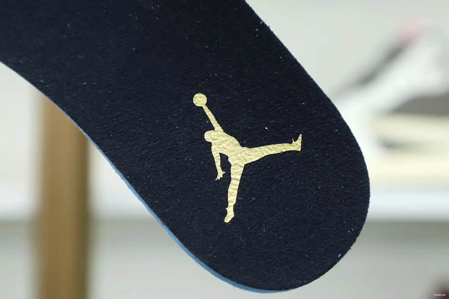 'ROYALTY' RETRO JORDAN AIR Kimikick 12 0430